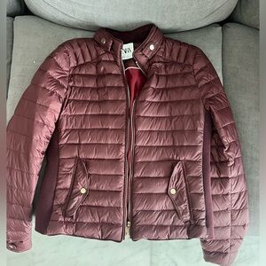 Zara Puffer jacket, size Medium, color Wine